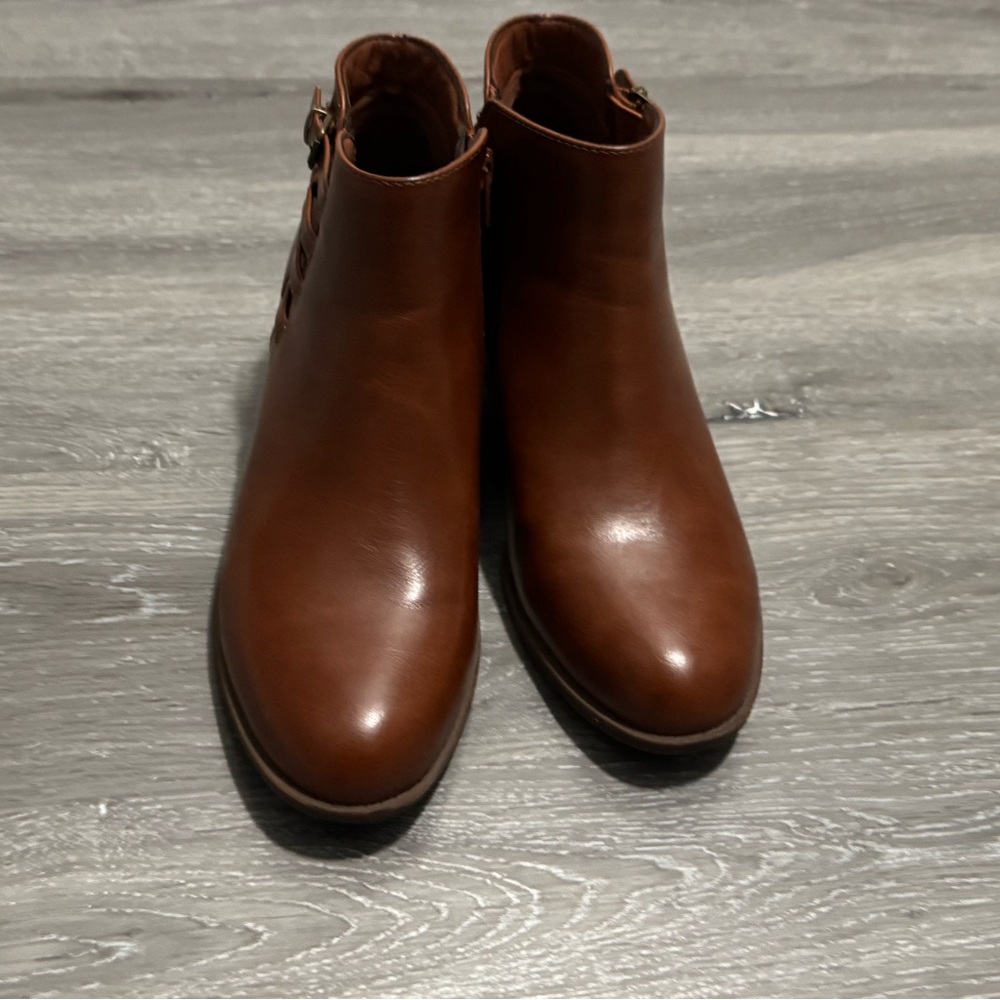 FRYE AND CO Boden Brown Leather Ankle Bootie Buckle Zipper Zip Women's 9M
